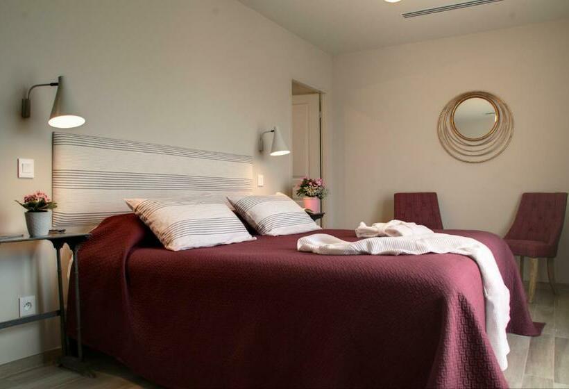 Номер Deluxe Вид на Сад, Hôtel La Bastide D Iris