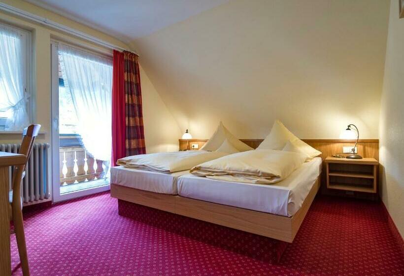 Семейный Номер, Landhotel Und Apartments Sonneck