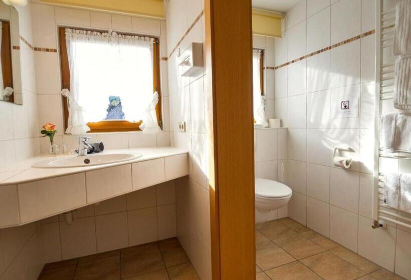 Семейный Номер, Landhotel Und Apartments Sonneck