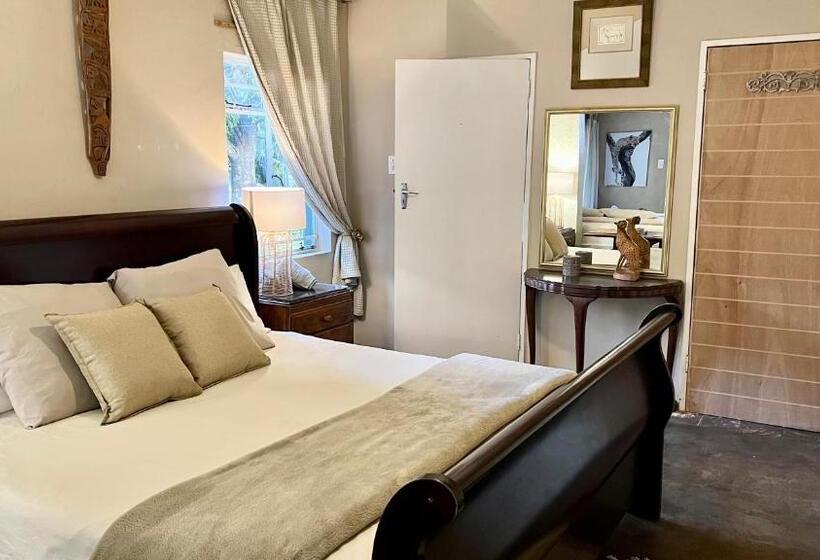 스탠다드 스튜디오, Loerieroep Estate   Mountainview Selfcatering Accommodation Nelspruit