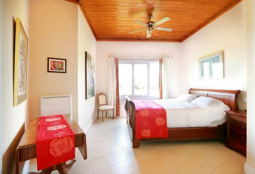 Номер Deluxe, O'vineyards B&b Carcassonne