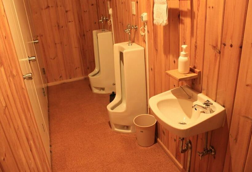 Номер Стандарт Совместная Ванная, Toipirka Kitaobihiro Youth Hostel
