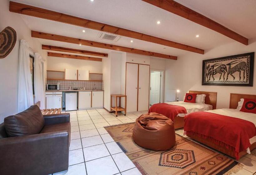 سوییت لوکس, Sonneneck Guesthouse