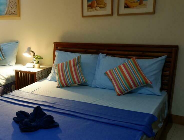 스탠다드 트리플 룸, Food District Hostel Cebu Central