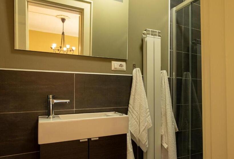 Номер Классический Вид на Озеро, B&b Villa Le Ortensie