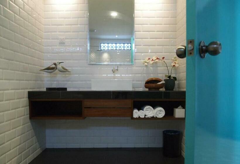 Suite, Kapitan Kongsi