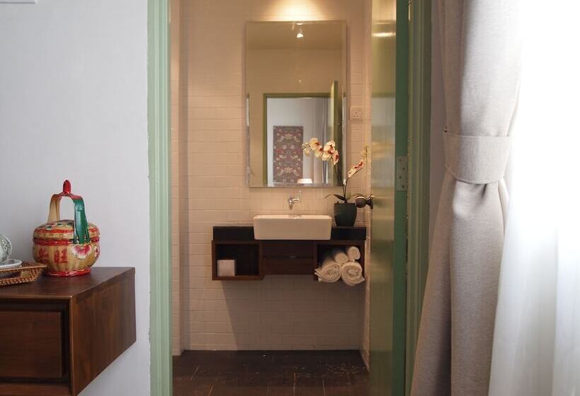 Chambre Premium, Kapitan Kongsi