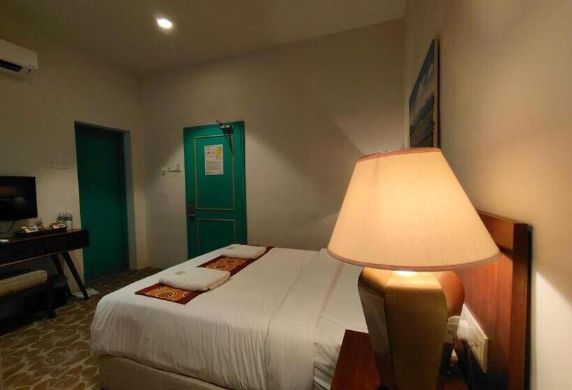 Chambre Supérieure Lit Queen Size, Kapitan Kongsi