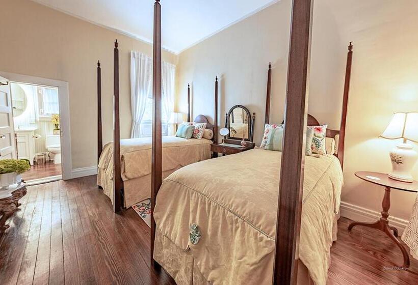 סוויטה משפחתית, Linden   A Historic Bed And Breakfast