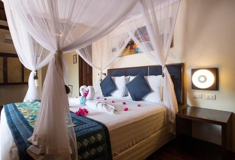 스위트, Last Frontier Beach Resort Adults Only
