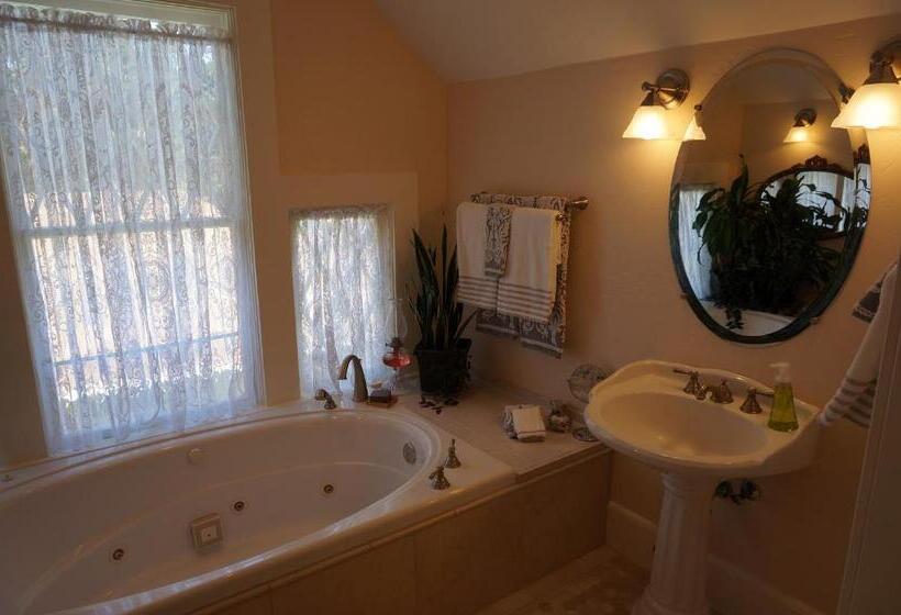 Дом 4 Спальни, R&r Guesthouse