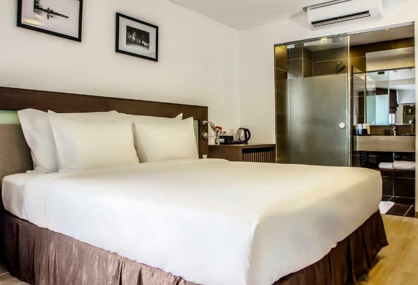 اتاق سوپریور با چشم‌انداز شهر, Aroma Nha Trang Boutique