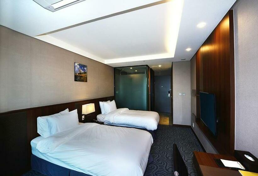 اتاق لوکس, Ramada By Wyndham Gangwon Sokcho