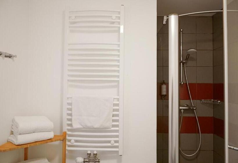 Студия Superior, Tulip Inn Massy Palaiseau  Residence
