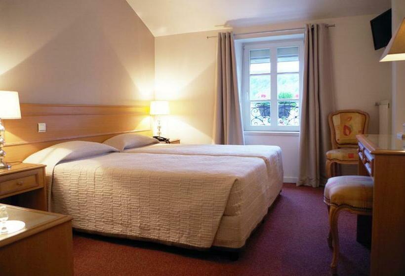 Номер Стандарт, Hôtel Le Roosevelt