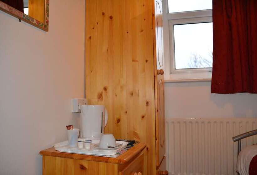 اتاق استاندارد یک نفره, Bow Guest House