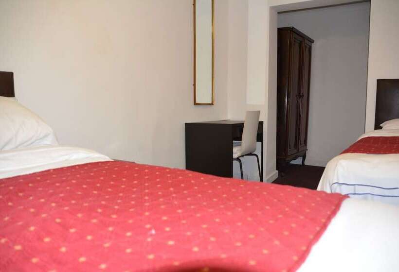 Номер Стандарт, Bow Guest House
