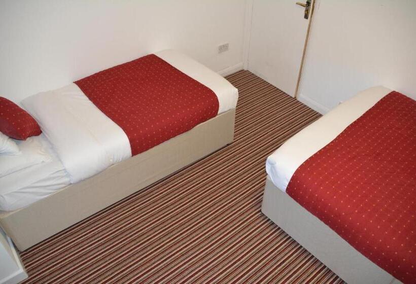 Семейный Номер, Bow Guest House