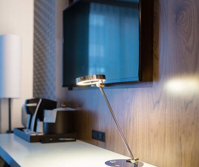 带2个双人床的标准工作室, Crowne Plaza Hy36 Midtown Manhattan, An Ihg