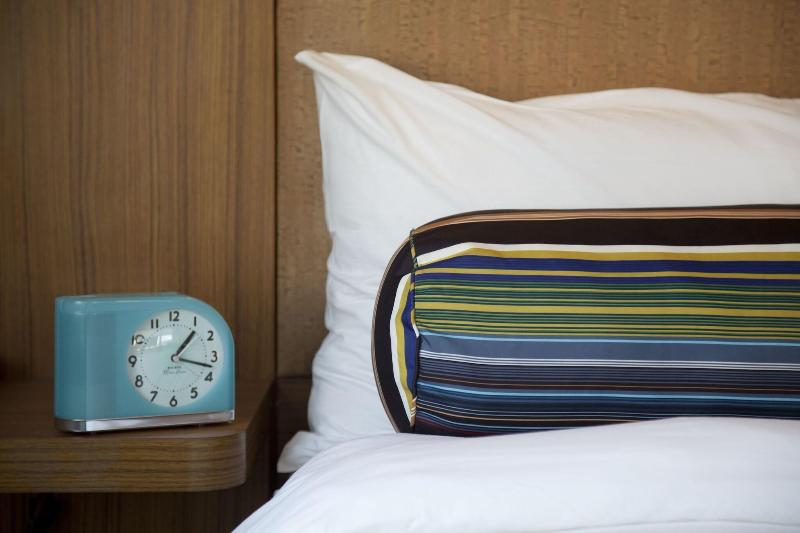 Номер Стандарт, Aloft Wichita
