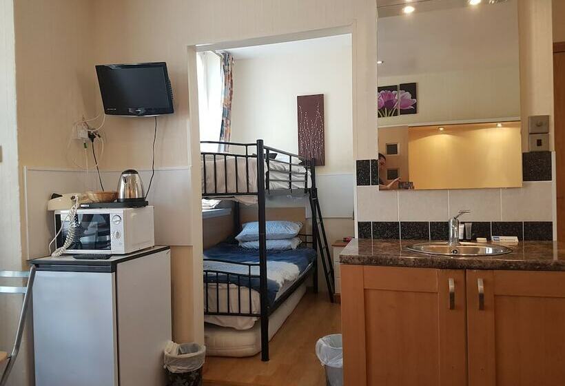 Family Suite, Ivanhoe