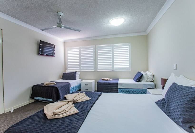 Семейный Номер, Tropicana Motel