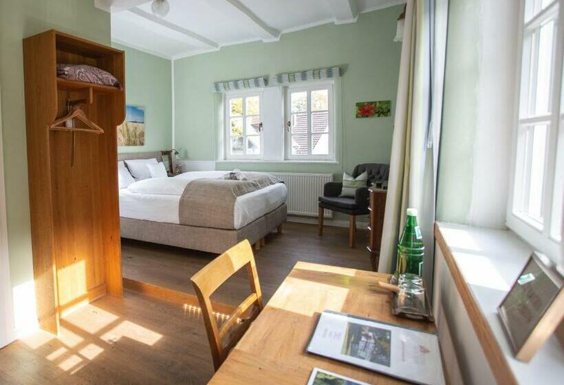 Номер Стандарт, Altstadthotel Treysa