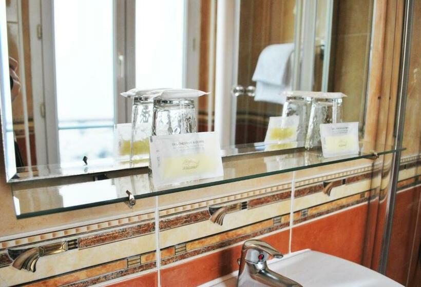اتاق استاندارد, Hôtel Avenir Jonquière