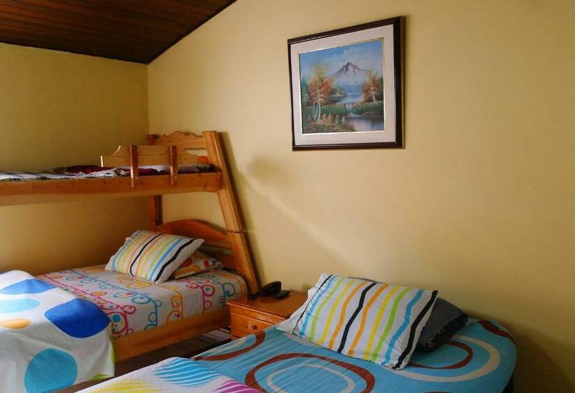 Семейный Номер, Casa Posada Amelia