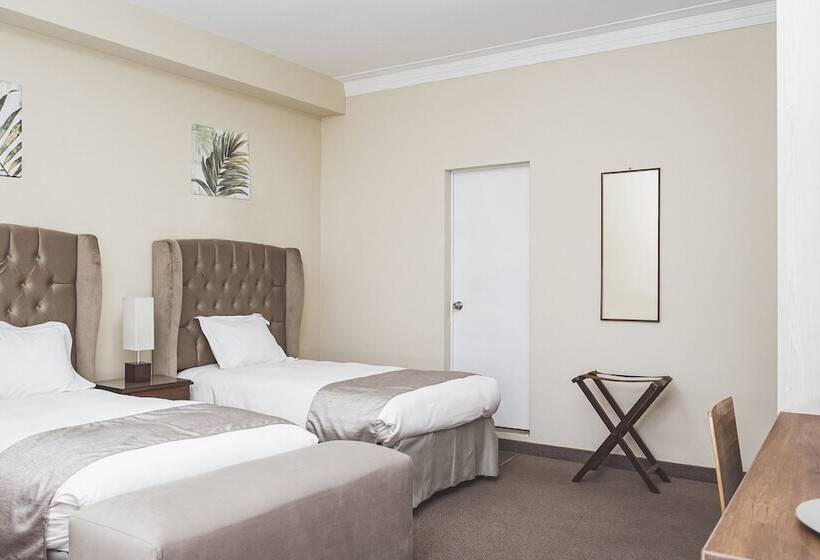 스탠다드 룸, Hostal Lirium