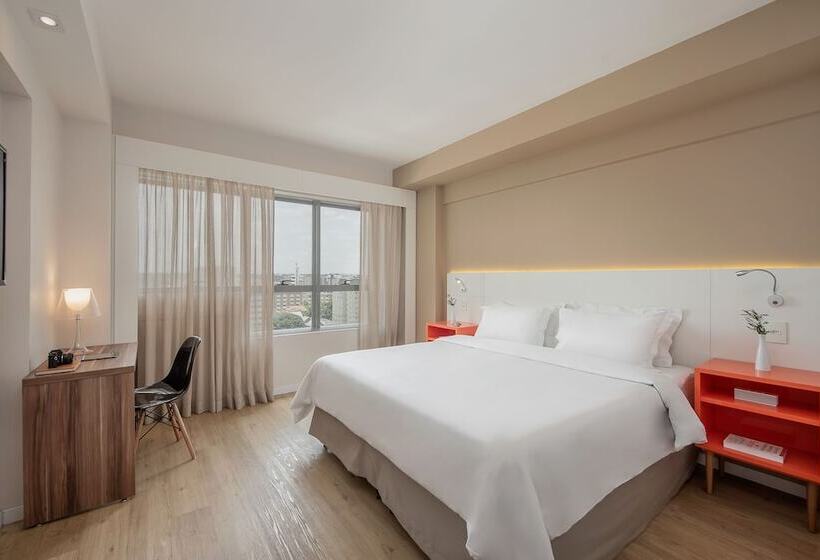 חדר דלוקס, Intercity Curitiba Centro Civico