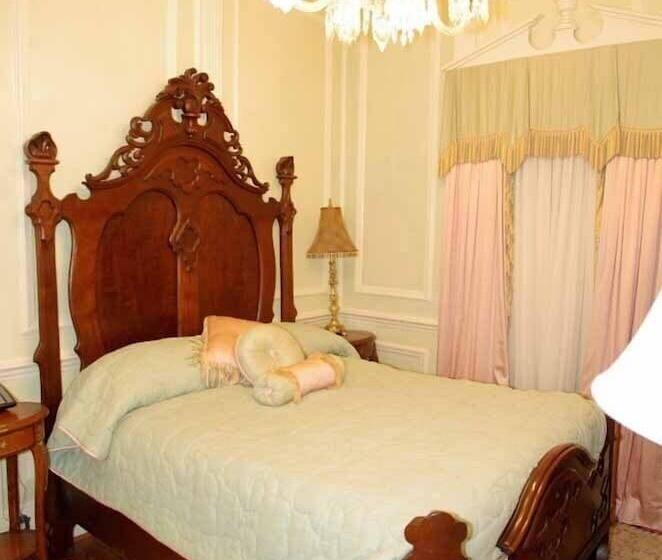 Номер Стандарт, The Hotel Magnolia