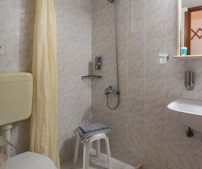 标准间带阳台, Tilemachos Rooms & Studios