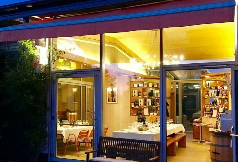 スタンダードルーム, Valdonica Winery Fine Dine & Wine