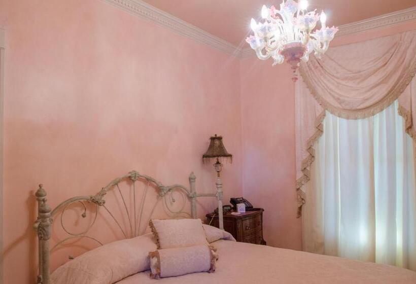 Номер Стандарт, The Hotel Magnolia