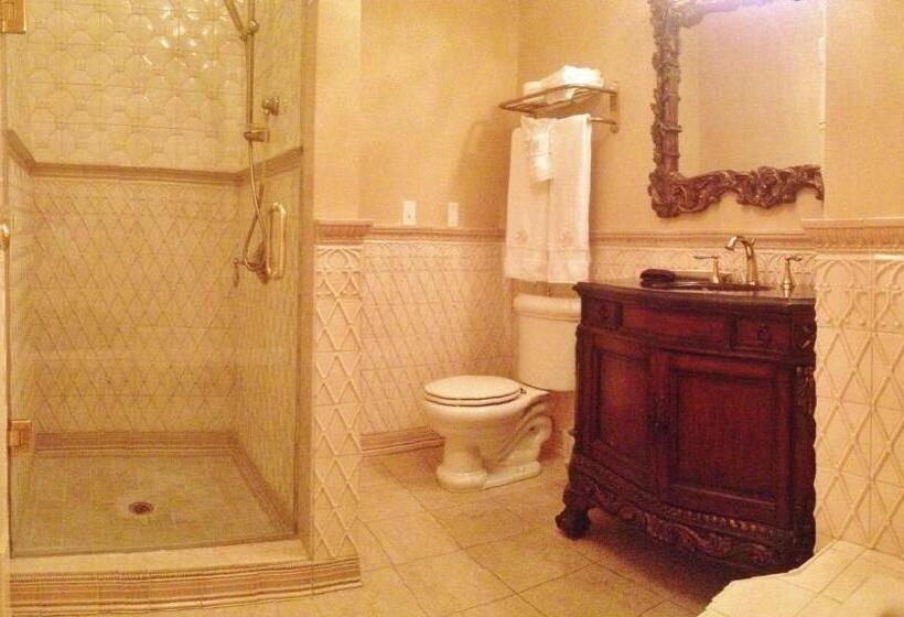 Президентский Люкс, The Hotel Magnolia