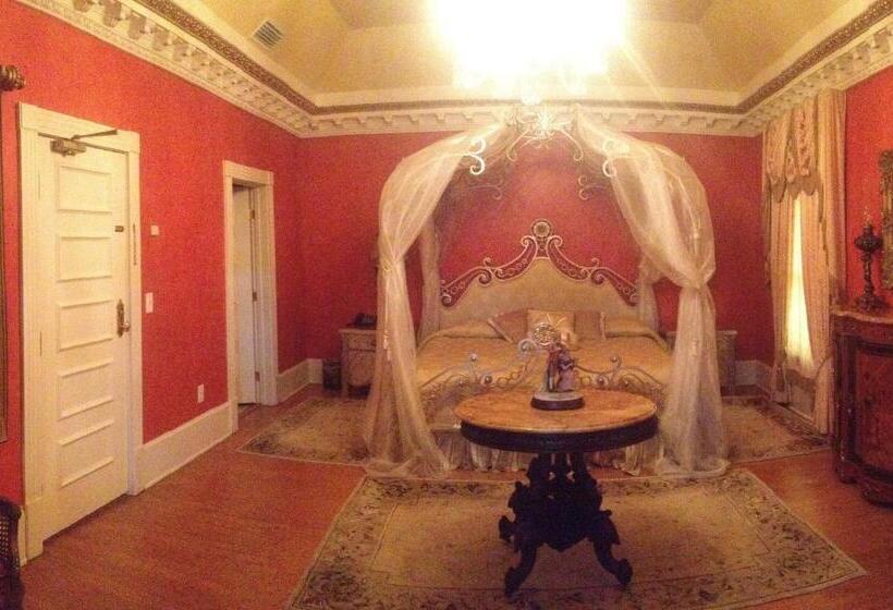 סוויטה נשיאותית, The Hotel Magnolia