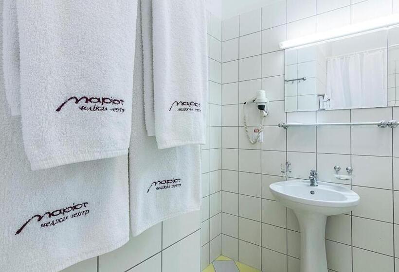 Люкс, Mariot Medical Center