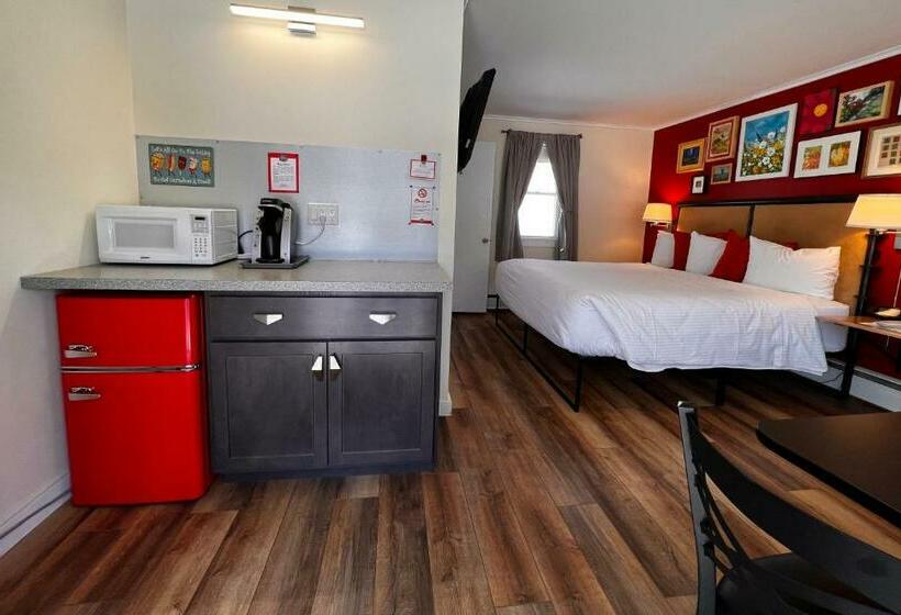 Стандартный Номер Кровать Кинг, Sleep Woodstock Motel