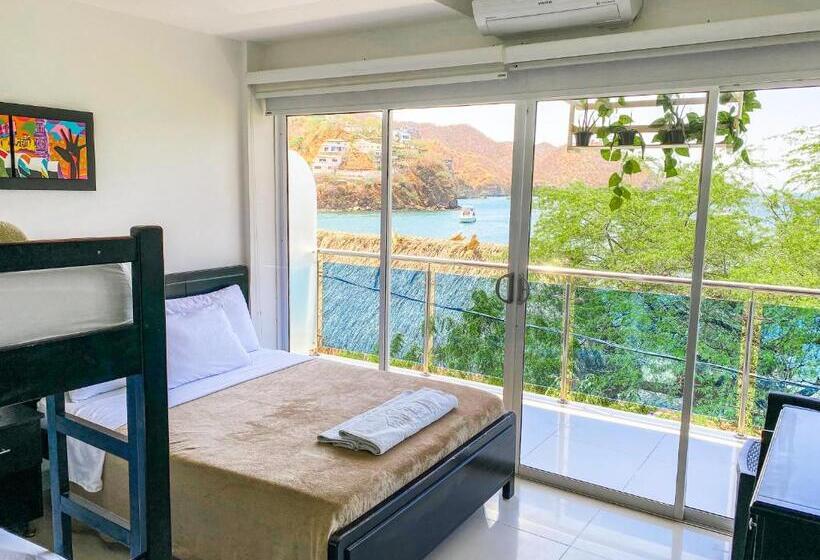 اتاق خانوادگی با چشمانداز دریا, Hostal Viña Del Mar