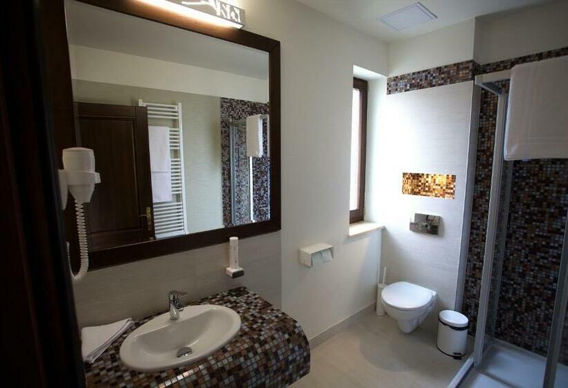 اتاق استاندارد یک نفره, Relax Craiova