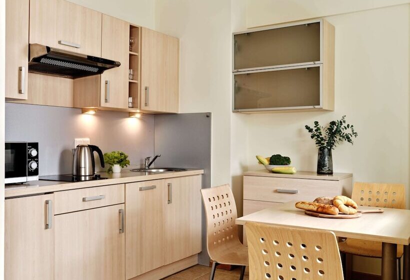 デラックススタジオ, Apartamenty Media Park