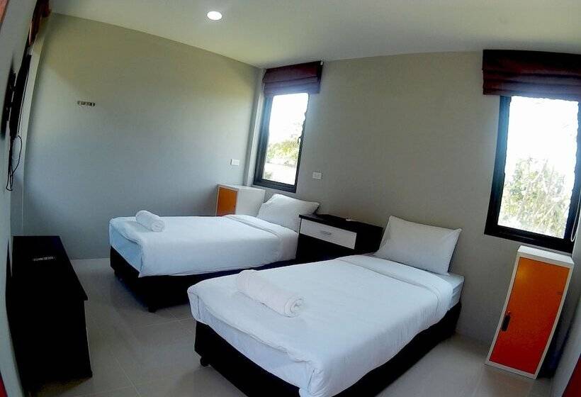 Кровать в Общей Комнате, Sirinsamui Boutique Hostel