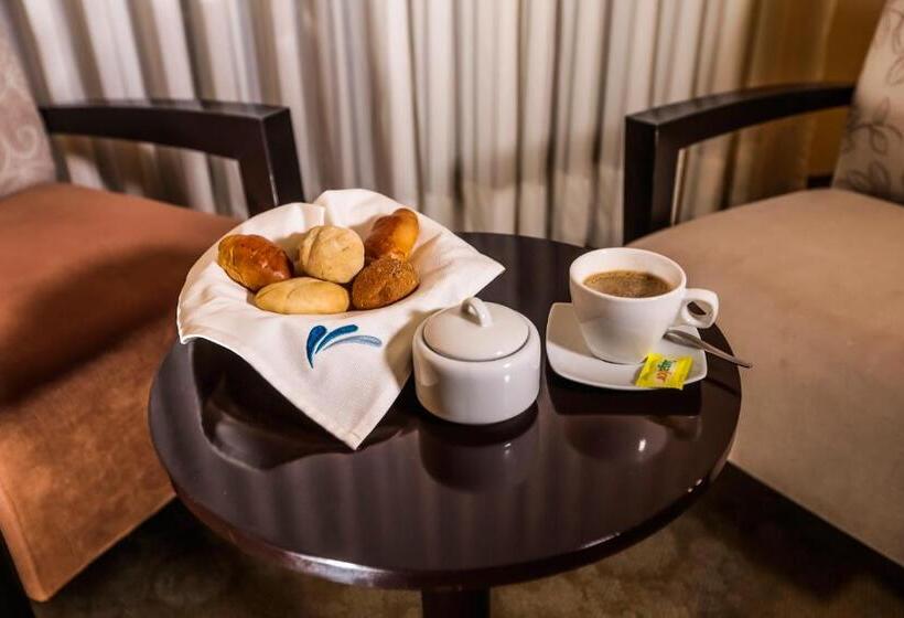 Полулюкс, Maresta Lodge   Hotel Asociado Casa Andina