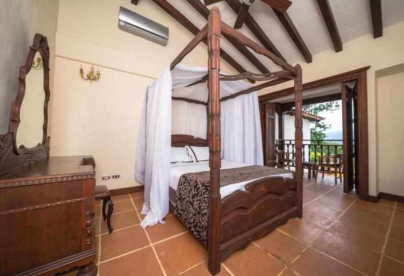 Номер Стандарт с Балконом, Nueva Granada Hotel Colonial  Centro Histórico