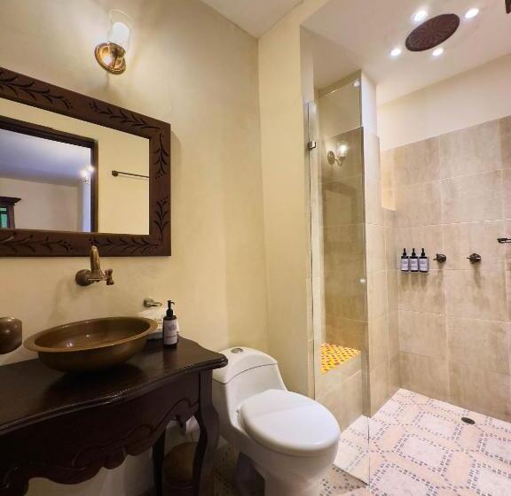 Люкс с гидромассажем, Nueva Granada Hotel Colonial  Centro Histórico