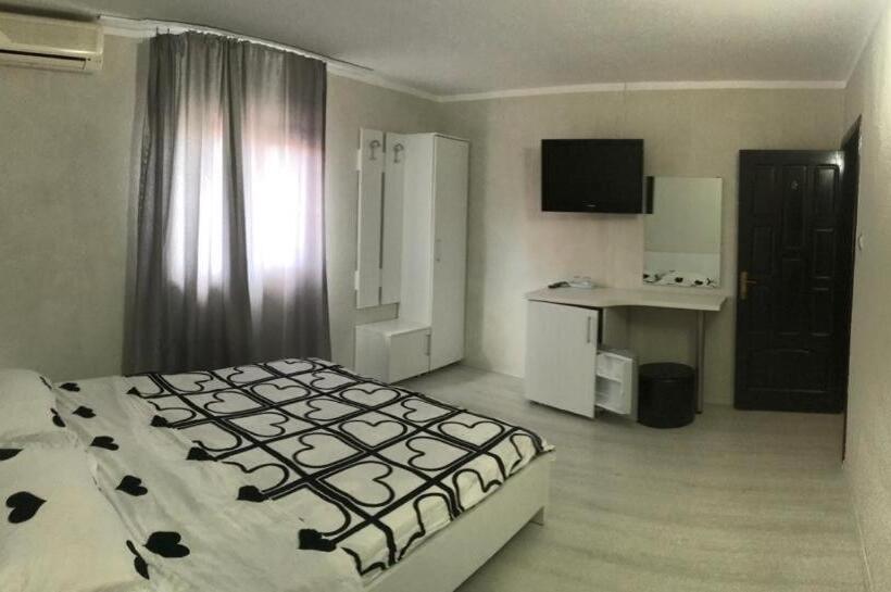 Номер Стандарт, Casa Athena