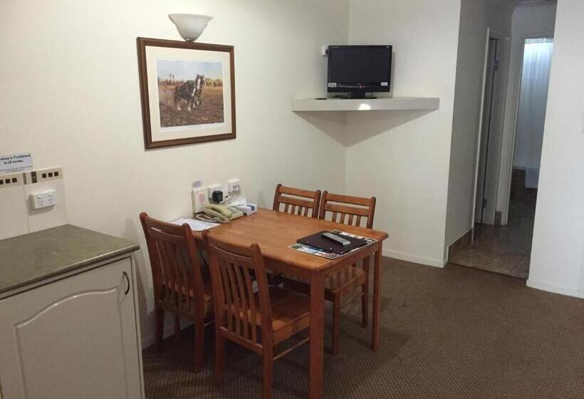 バルコニー付スイート, Criterion Hotel Motel Rockhampton