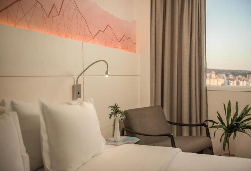 プレミアムルーム, Intercity Cidade Baixa