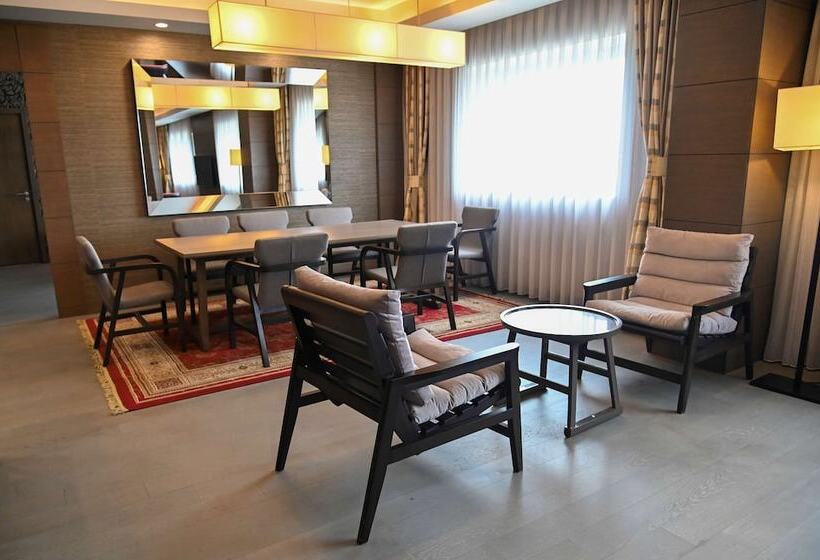 总统套房, Radisson Blu Hotel, Abidjan Airport